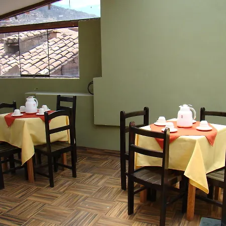 Hostal Pumas Inn Cusco